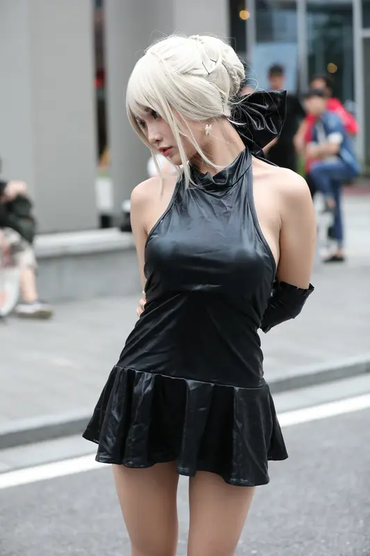 [魔镜街拍] 077 [辉辉模拍]网红只是简言 - 魔镜街拍